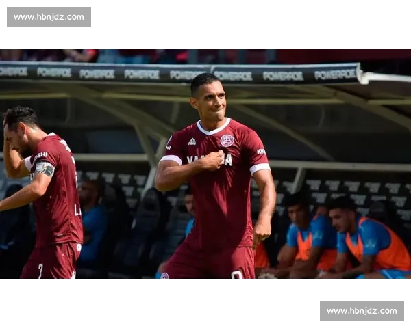 拉努斯与圣马丁强强对阵前瞻与胜负走势深度解析战术博弈及关键球员看点